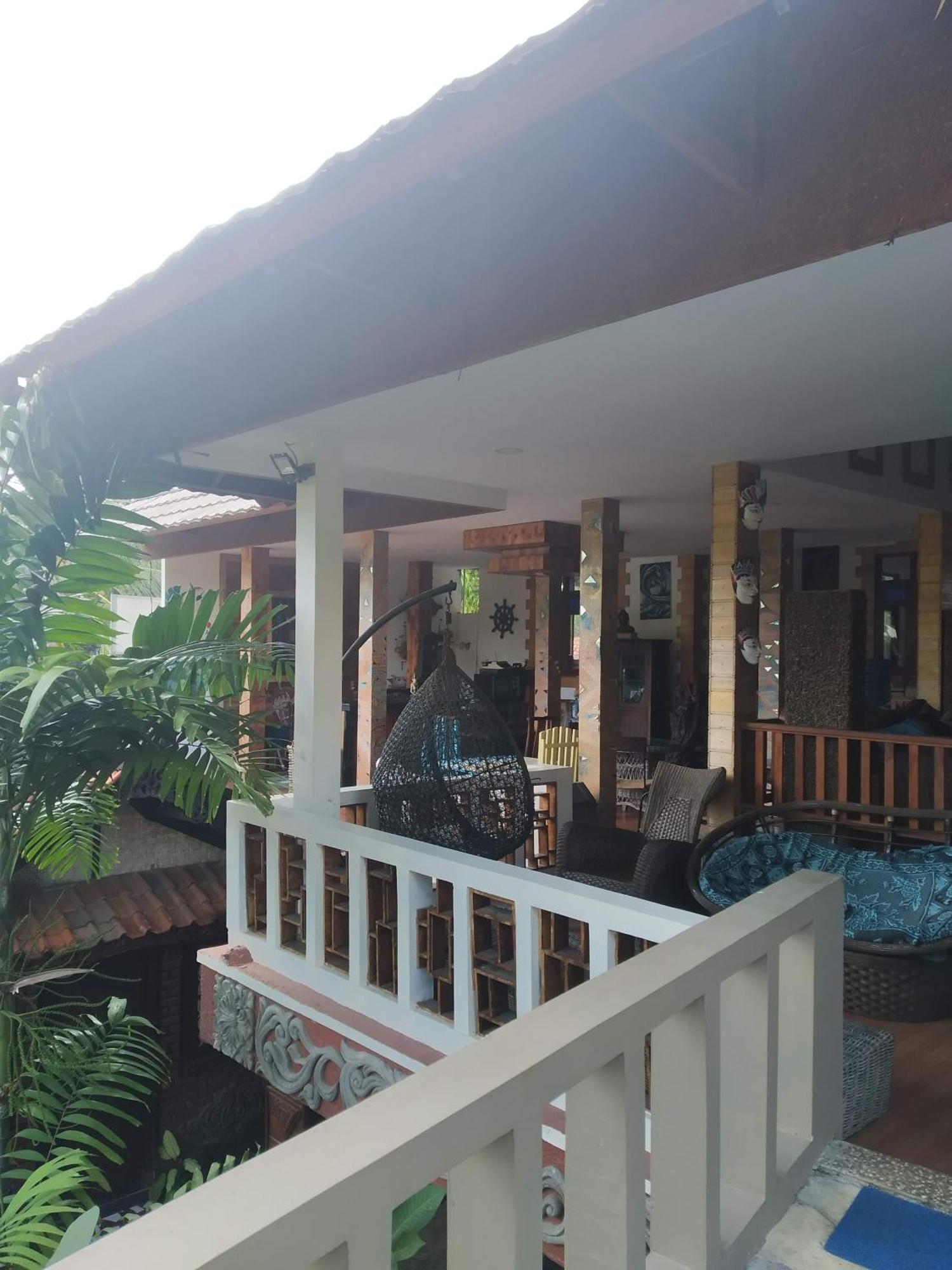 Mini Tiga Homestay Пангандаран Экстерьер фото