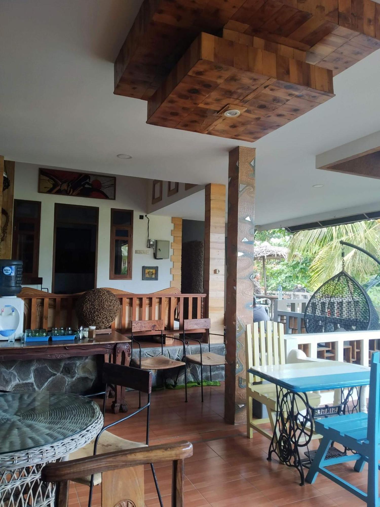 Mini Tiga Homestay Пангандаран Экстерьер фото